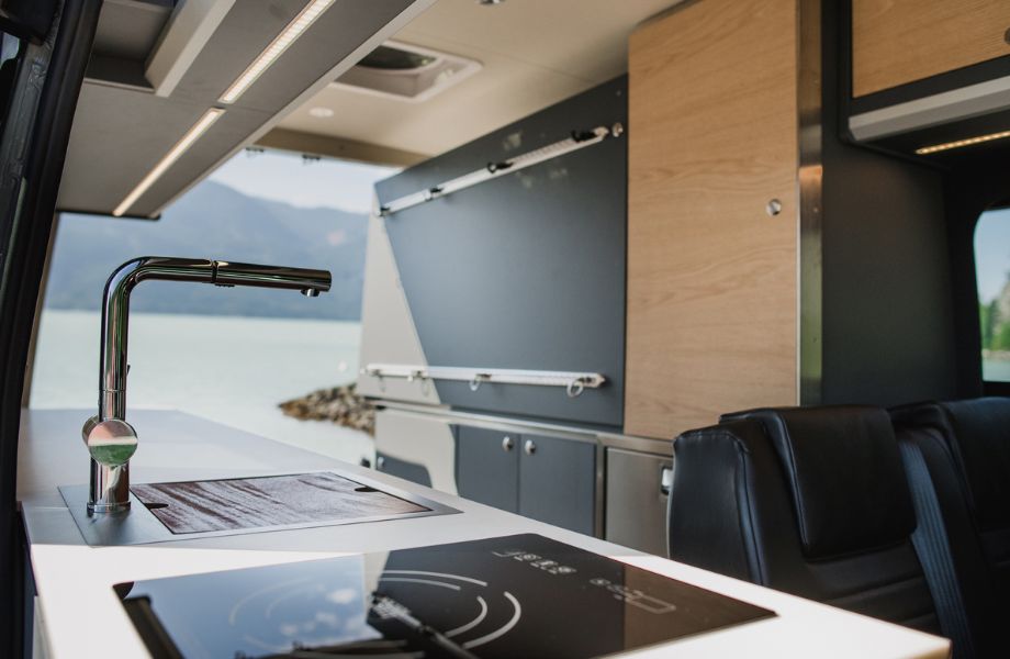 Redfish Vanz kitchen