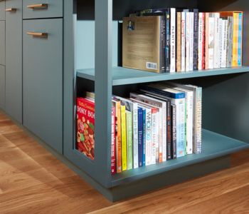 FENIX Verde Comodoro Kitchen