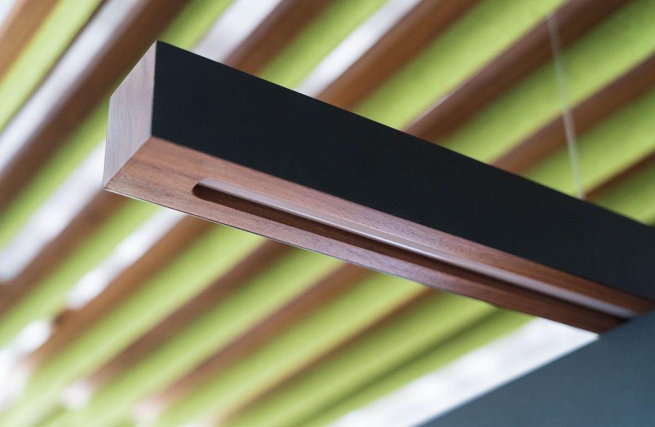aaline FENIX J0720 Nero Ingo and walnut
