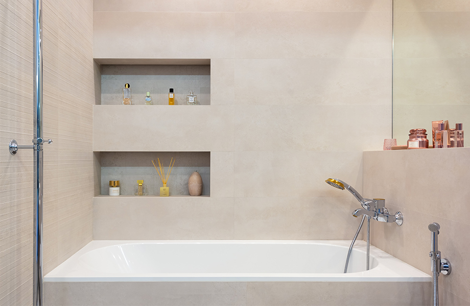 Jardines Lavar ventanas Patológico Ideas de diseño para baños pequeños | FENIX para diseño de interiores