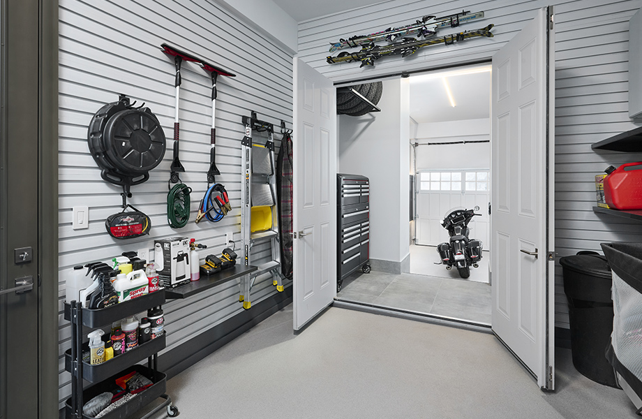 Storage wall Khachi