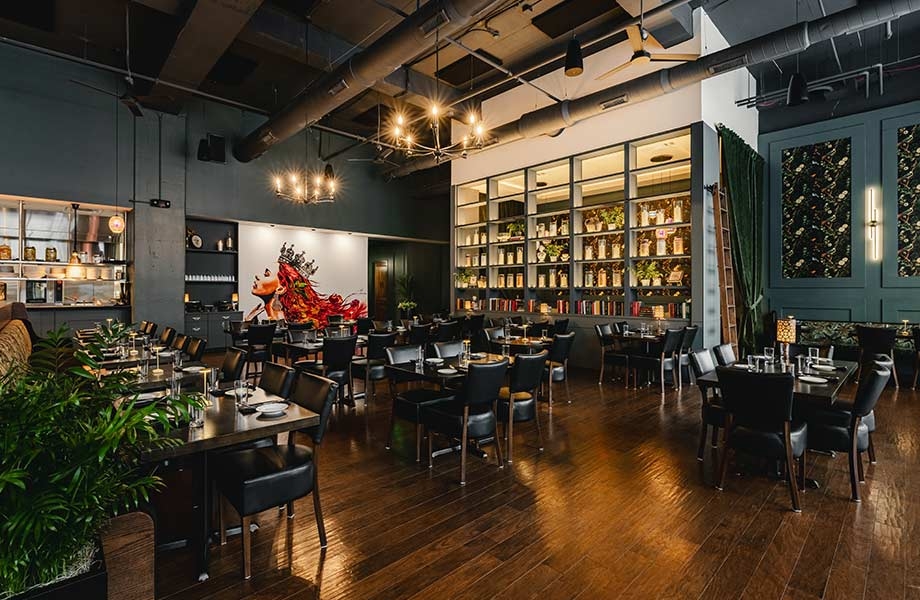 FENIX NTM® J0750 Verde Comodoro au restaurant Marigold