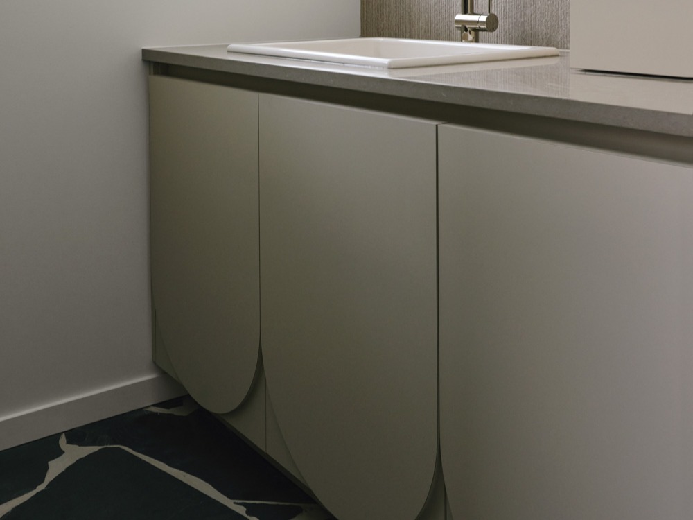 FENIX Beige Luxor Salle de lavage