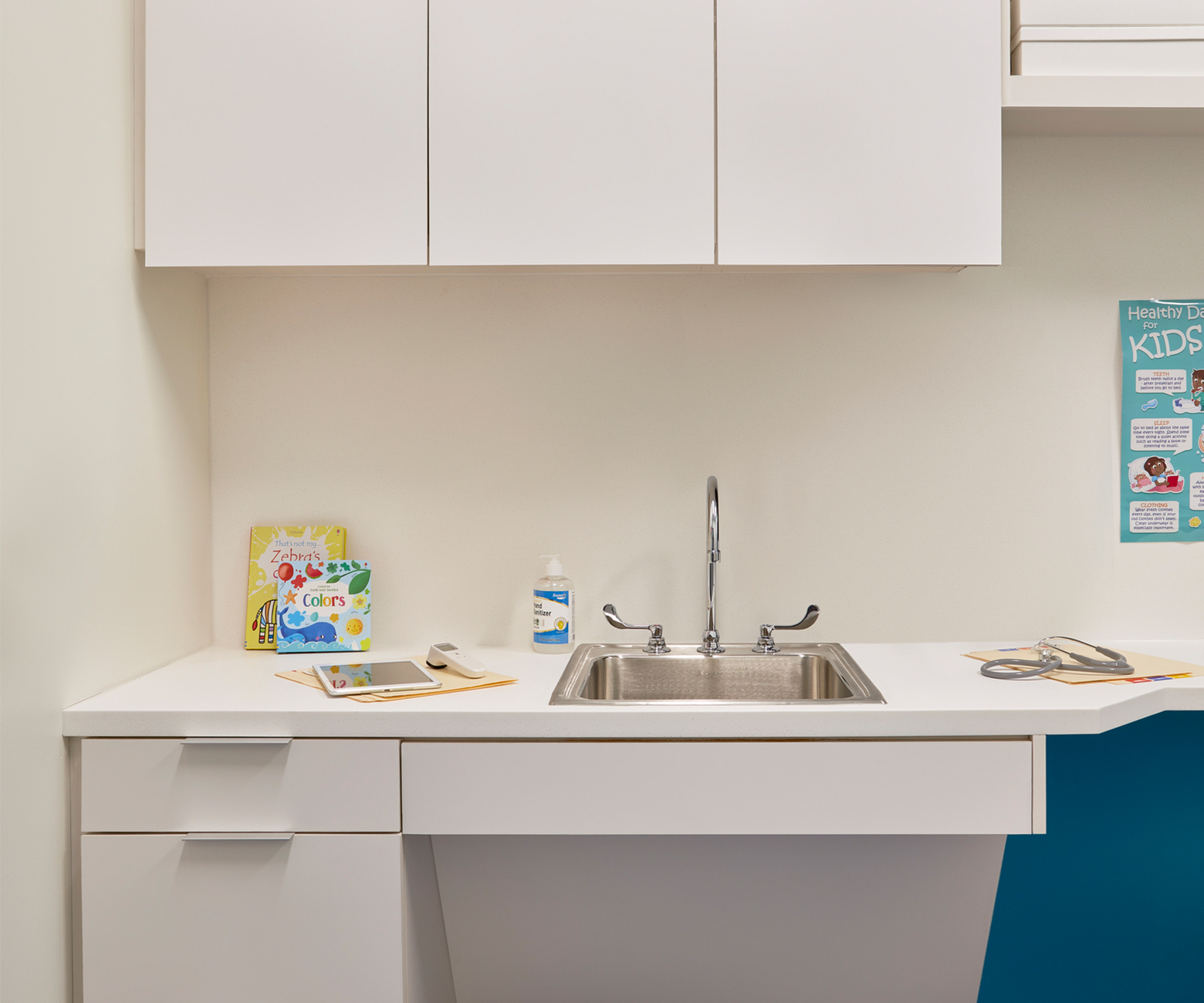 Adding a sleek, clean look to this healthcare facility, the FENIX Bianco Male adds a contemporary touch to the traditional setting.